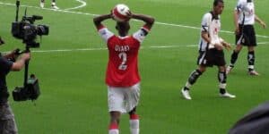 Hướng dẫn soi kèo ném biên Gemwin