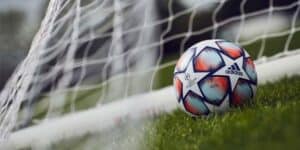 Cá cược bóng đá là một hình thức giải trí hấp dẫn